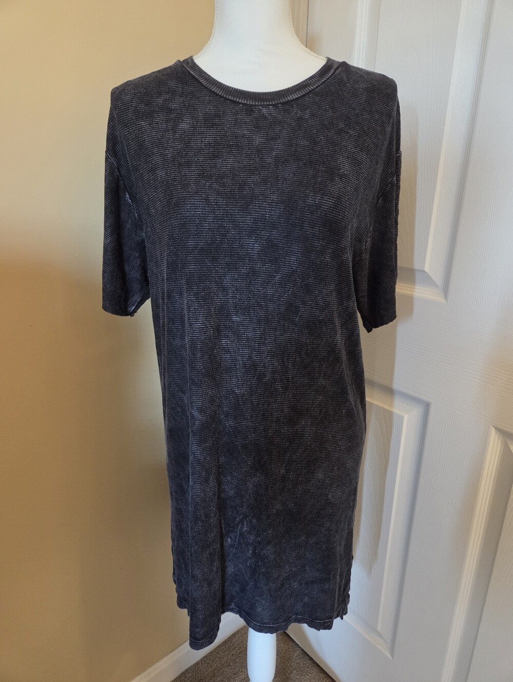 Joah Brown Tshirt Midi Dress